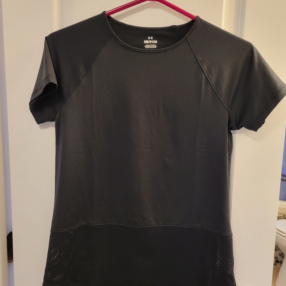 Under armour top
